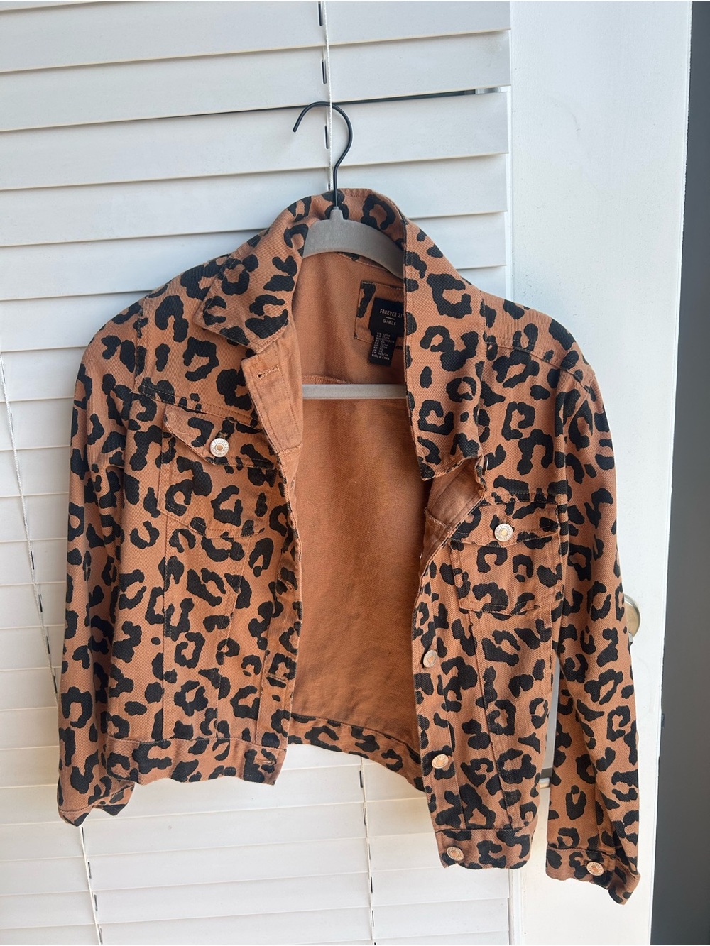 Forever 21 Leopard Print Cropped Jean Jacket - Brown & Black